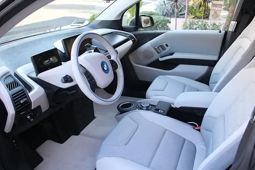 Vacuum-Interior--in-Atlanta-Georgia-vacuum-interior-atlanta-georgia.jpg-image